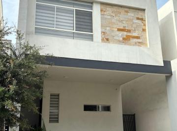 Casa · 231m² · 3 Recámaras · 3 Estacionamientos · Casa en Novelia Residencial, Garcia N. L.