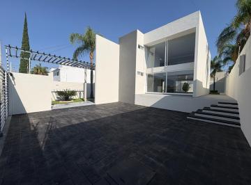 Casa de 3 habitaciones, Querétaro · Juriquilla Venta Preciosa Casa, Moderna, Amplia, Excelentes Acabados