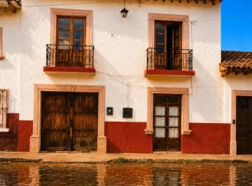 Casa de 4 habitaciones, Pátzcuaro · Oportunidad Casa Rustica en El Centro de Pátzcuaro, 409 m² Superficie de Terreno