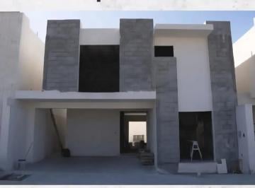 Casa de 4 habitaciones, Saltillo · Venta de Casa Seterra Al Norte de Saltillo. mod. Roble