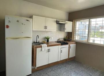 Departamento compartido de 2 habitaciones, Zapopan · Amueblado Departamento, Renta 6 Meses, 2 Recámaras, Sala Comedor, Comparte Cocina Integral