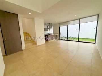 Casa de 2 habitaciones, El Marqués · Casa con 2 Recámaras, Amenidades, Cuarto de Tv. Zibatá - Venta
