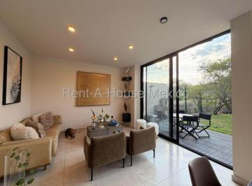 Casa de 3 habitaciones, Querétaro · Venta, Altozano - Casa con Área de Tv, 3 Recámaras, Estudio, Cuarto de Servicio