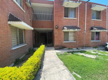 Edificio · 150m² · 6 Recámaras · 3 Estacionamientos · Oficina en Renta Chepevera, Monterrey