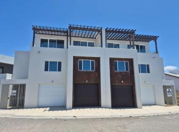 Casa de 3 habitaciones, Tijuana · San Marino Residencial / $483k Usd