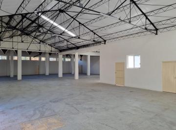 Bodega comercial · 600m² · 10 Estacionamientos · Bodega Industrial en Renta en Colonia Cafe Combate de Hermosillo, Sonora