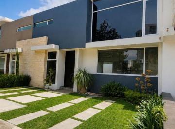 Casa de 3 habitaciones Renta MN 24,000 · Casa en Renta Rincón de La Montaña Altozano