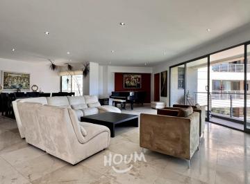 Departamento · 330m² · 3 Recámaras · 2 Estacionamientos · Departamento en Lomas Country Club con 3 Recámaras, Id:.