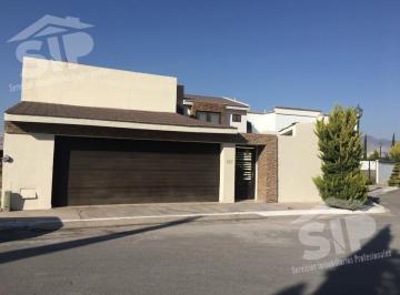 Casa · 420m² · 5 Recámaras · 2 Estacionamientos · Casa en Renta Sin Amueblar Al Norte de Saltillo