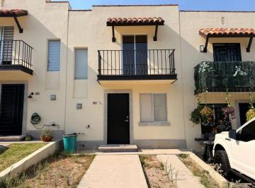 Casa de 2 habitaciones, Tlajomulco de Zúñiga · Casa en Renta en Alta California – Coto Santa Monica