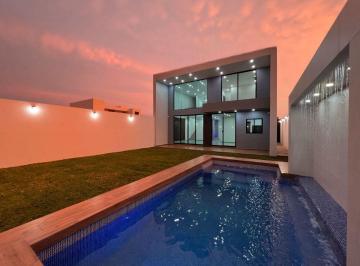 Casa de 3 habitaciones, Tlayacapan · Casa con 3 Recámaras en Venta, 322 m² Superficie de Terreno en Tlayacapan