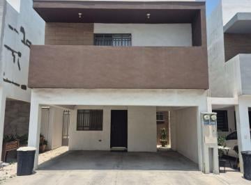 Casa de 3 habitaciones, Santa Catarina · Casa en Privada San Antonio Santa Catarina