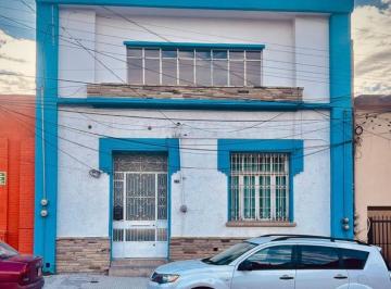Casa de 6 habitaciones, Saltillo · Renta de Casa (Negocio, Restaurantes o Bar)