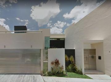 Casa de 3 habitaciones, Mérida · Casa en Venta Merida Montebello con Jardin y Alberca