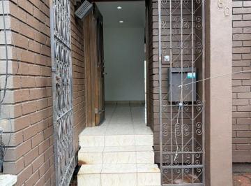 Casa de 3 habitaciones, Monterrey · Townhouse en Renta en San Jeronimo