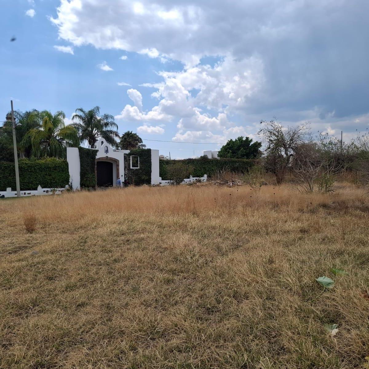 Corner Plot for Sale in Tenextepec