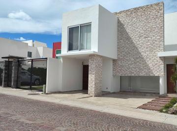 Casa de 4 habitaciones, Querétaro · Casa Venta Cumbres del Lago