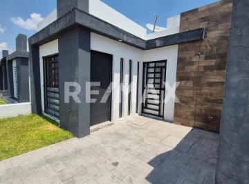 Casa · 105m² · 2 Recámaras · 1 Estacionamiento · Casa en Venta - (4)