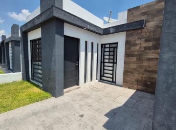 Casa · 105m² · 2 Recámaras · 1 Estacionamiento · Casa en Venta - (4)