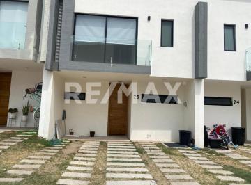 Casa · 119m² · 3 Recámaras · 2 Estacionamientos · Casa en Renta en Triventi - (4)