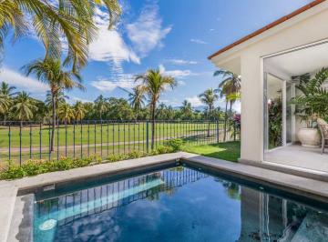 Casa en condominio 200m² Venta Marina Vallarta · Preciosa Casa Familiar con Alberca Privada y Frente a Campo de Golf