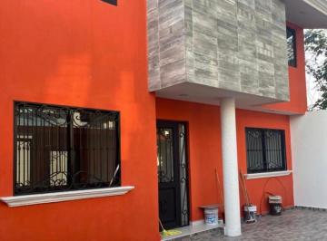 Casa · 200m² · 3 Recámaras · 3 Estacionamientos · Casa en Fraccionamiento Jardines de San Antonio