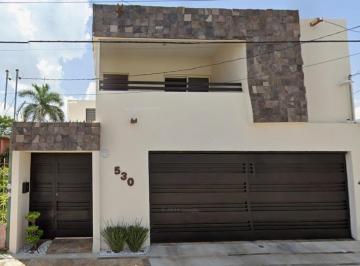 Casa de 3 habitaciones, Victoria · Venta de Casa en Ciudad Victoria, Tamaulipas