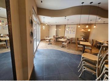 Local comercial · 84m² · 15 Estacionamientos · Local - Fraccionamiento Jardines de San Francisco