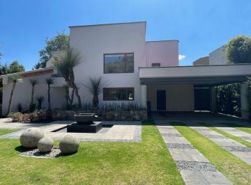 Casa de 3 habitaciones, Lerma · Casa Remodelada en Renta en Club de Golf Los Encinos con Amplio Jardín.