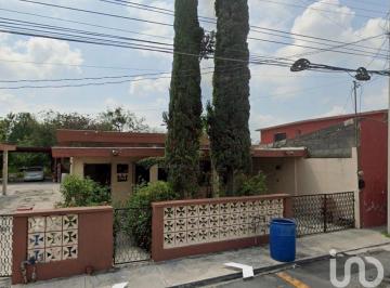 Casa · 225m² · 2 Recámaras · Casa en Venta en Centro Apodaca