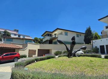 Casa en condominio de 3 habitaciones, Huixquilucan · Venta o Renta Magnífica Residencia en Lomas Country Club