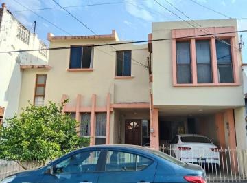 Casa de 3 habitaciones, Monterrey · Casa Venta en Col La Florida, Monterrey