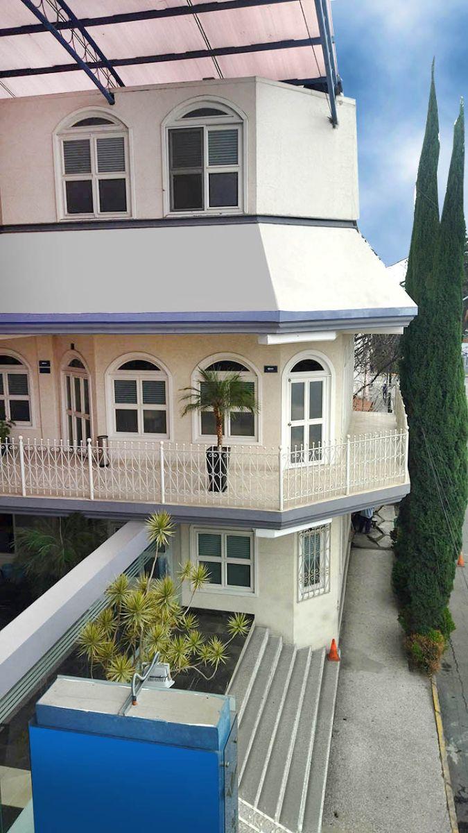 33 m&sup2; Office for Rent in Las Animas Area with 1 Parking Space at Plaza Diamante Office Complex