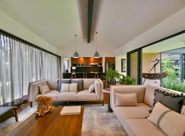 Casa en condominio de 5 habitaciones, Zapopan · Residencia de Lujo en Rancho Contento | Exclusividad, Amplitud y Entorno Natural