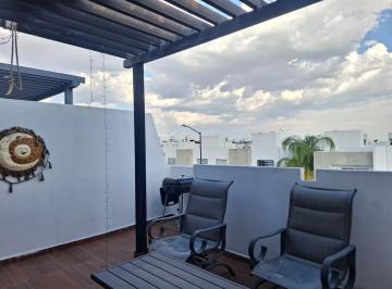 Casa · 120m² · 3 Recámaras · 1 Estacionamiento · Casa en Venta con Roof en Cordillera
