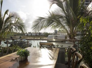 Casa en condominio · 409m² · 5 Recámaras · 2 Estacionamientos · ¡Inversionistas! Casa en Venta, 5 Recamaras, Paneles Solares, Renta Vacacional Permitida, en Puert