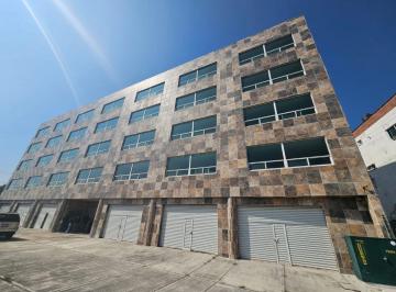 Edificio , Celaya · Venta o Renta de Edificio en Eje Juan Pablo II Completo o en Partes
