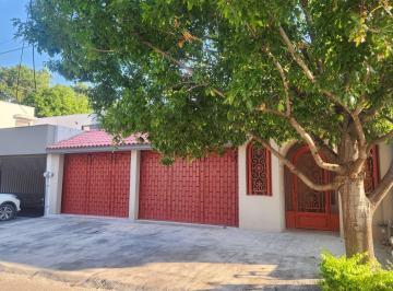 Casa · 450m² · Casa - Las Torres