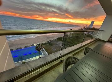 Departamento · 193m² · 3 Recámaras · 1 Estacionamiento · Departamento en Venta a Pie de Playa 3 Recamaras Cerritos