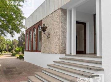Casa · 470m² · 4 Recámaras · Inversionistas! Casa en Venta en Santo Niño