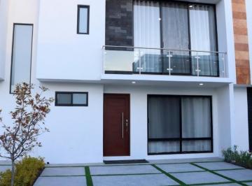 Casa en condominio · 126m² · 3 Recámaras · 2 Estacionamientos · Casa en Condominio en Fraccionamiento Lomas de San Isidro