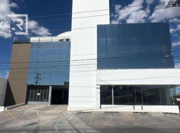 Oficina · 300m² · Oficina en Renta en Edificio Corporativo en Periferico de La Juventud