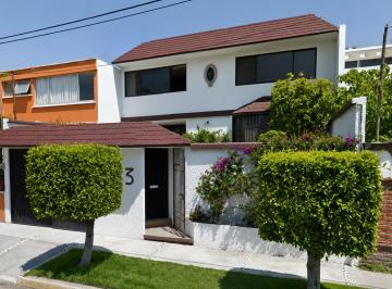 Casa de 4 habitaciones, Naucalpan de Juárez · Venta de Casa en La Colonia Ciudad Satelite en Naucalpan de Juarez en El Estado de Mexico