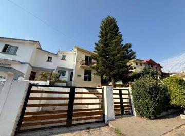 Casa de 3 habitaciones, Atizapán de Zaragoza · Casa en Renta en Mayorazgos del Bosque
