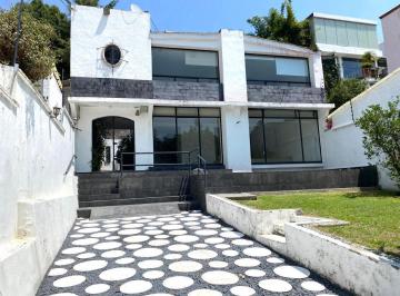 Casa · 240m² · 4 Recámaras · 2 Estacionamientos · Casa en Venta en Lomas de Tecamachalco - (4)