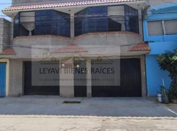 Casa de 5 habitaciones, Ecatepec de Morelos · ¡Remodela a Tu Gusto!, Casa Muy Amplia en Obra Negra, a Solo Diez Minutos del Metro Muzquiz Linea