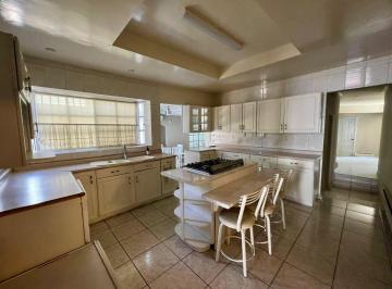 Casa · 500m² · 3 Recámaras · 4 Estacionamientos · Casa en Venta Zona Norte
