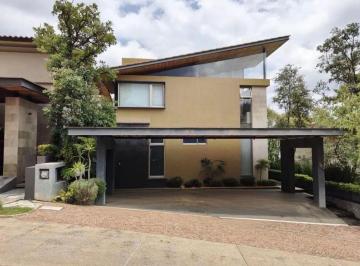 Casa de 3 habitaciones, Morelia · Casa en Renta Amueblada Club de Golf Altozano