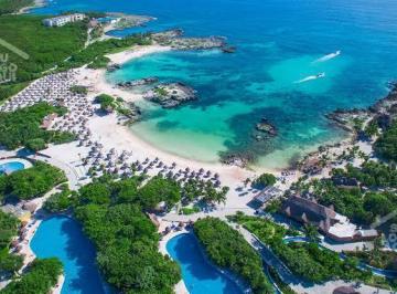 Terreno / Lote · 1000m² · Terreno en Venta en Residencial Sirenis Cerca de La Playa
