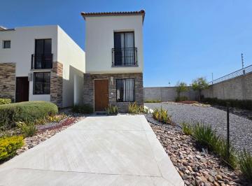 Casa de 3 habitaciones, El Marqués · Casa Alisios en Venta en Capital Sur